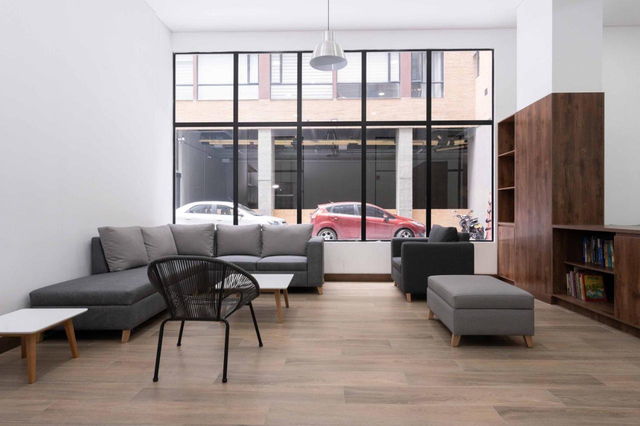Apartamentos Weeki En Chapinero ボゴタ エクステリア 写真