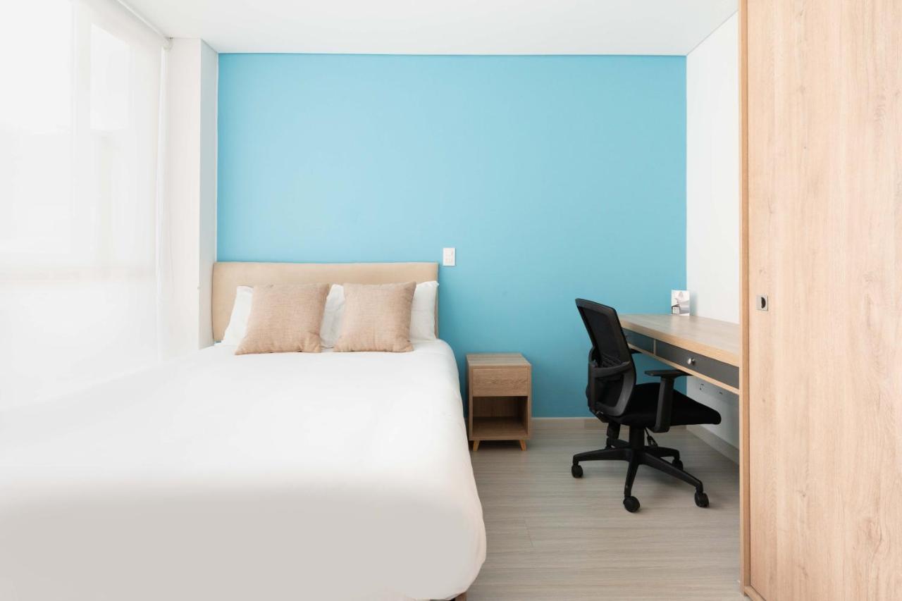 Apartamentos Weeki En Chapinero ボゴタ エクステリア 写真