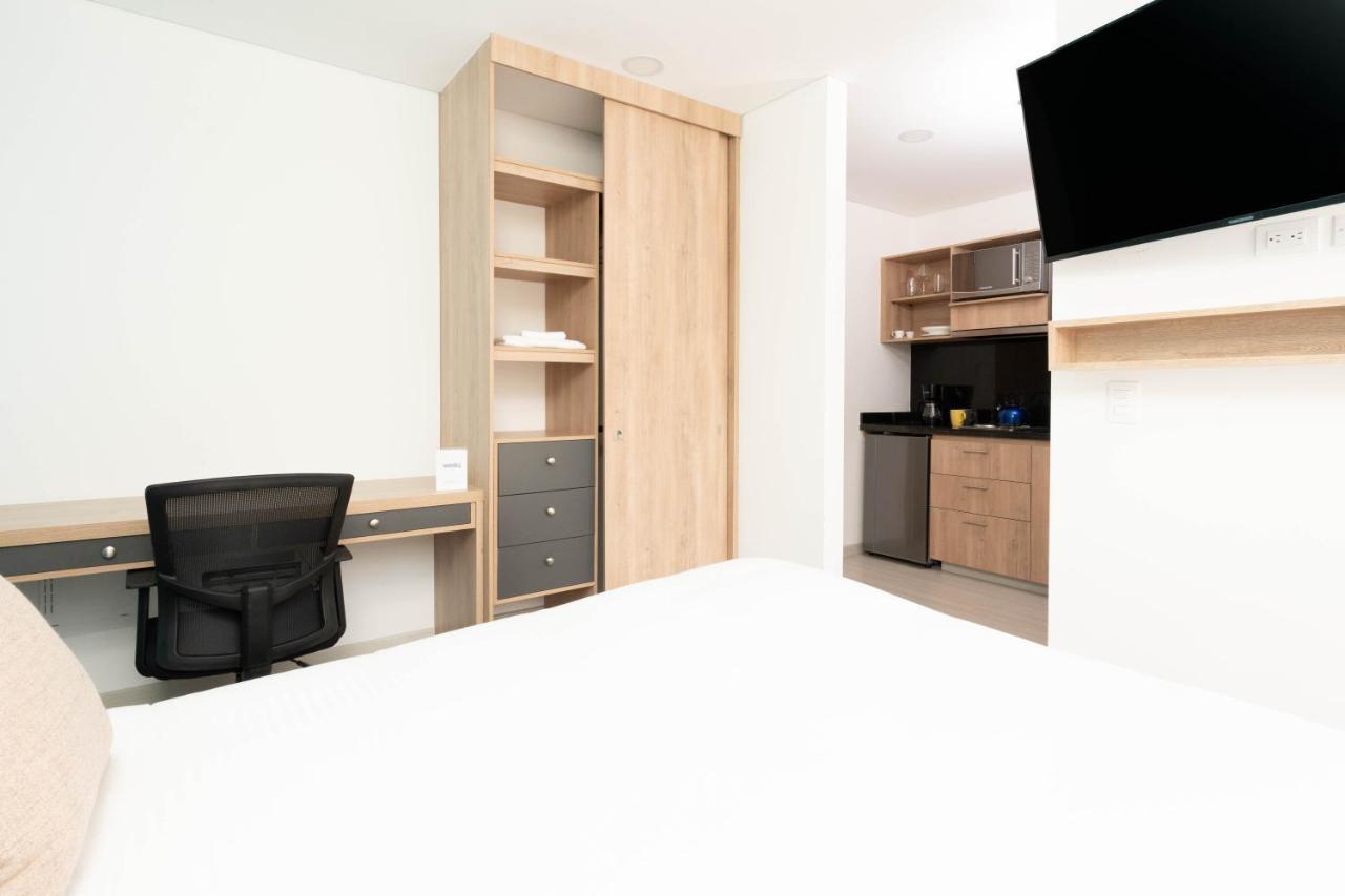 Apartamentos Weeki En Chapinero ボゴタ エクステリア 写真