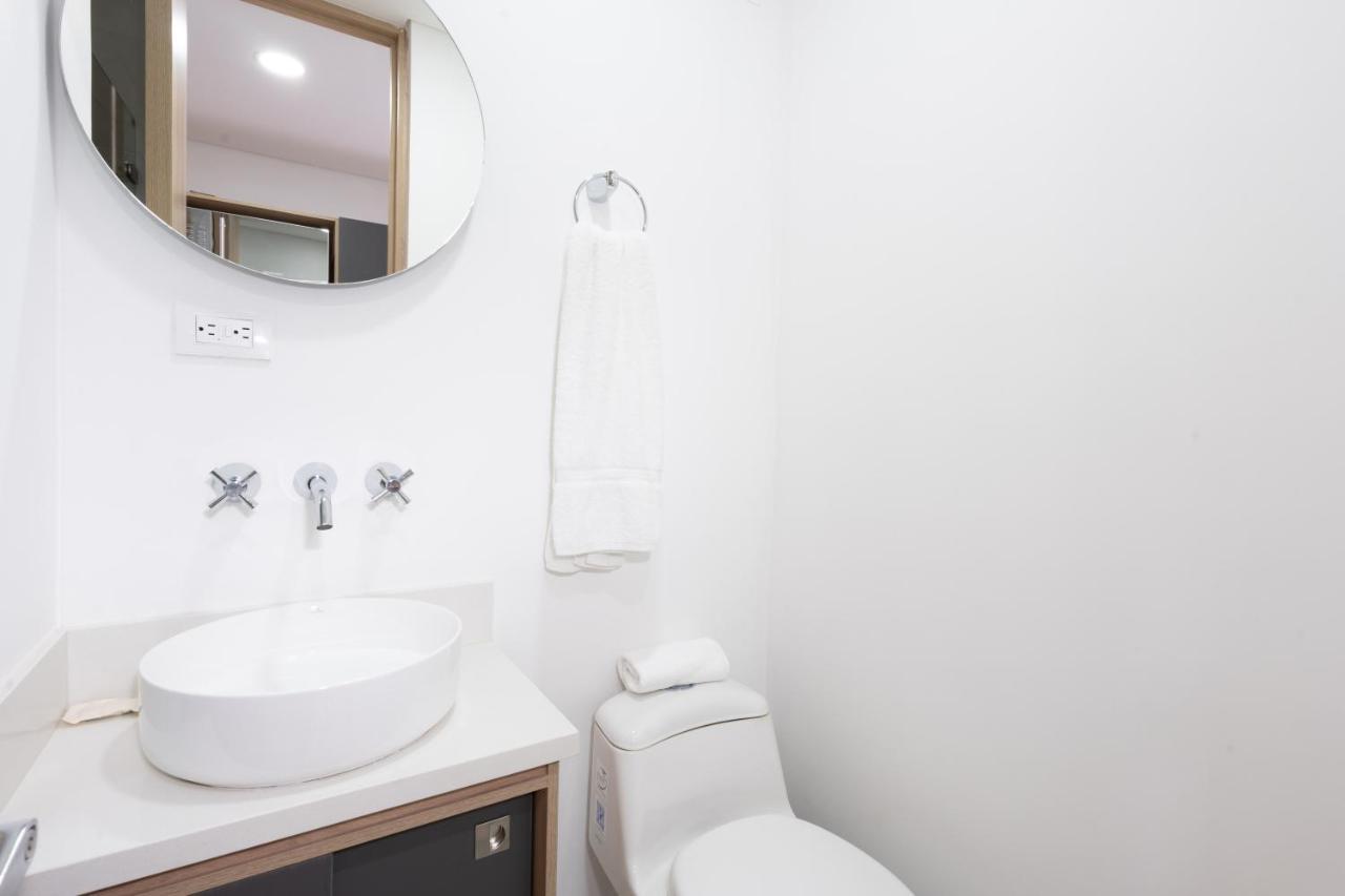 Apartamentos Weeki En Chapinero ボゴタ エクステリア 写真