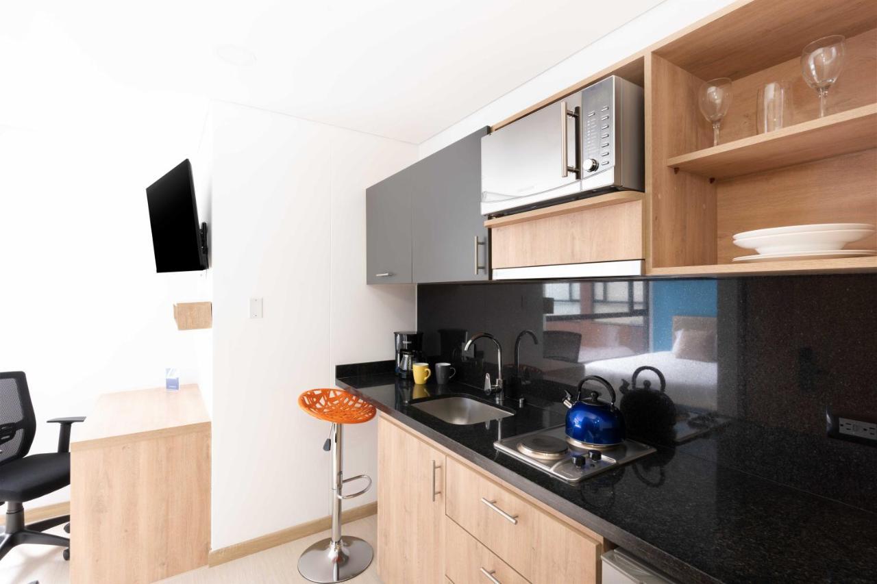 Apartamentos Weeki En Chapinero ボゴタ エクステリア 写真