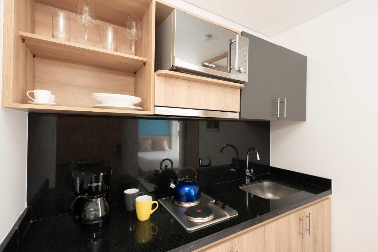 Apartamentos Weeki En Chapinero ボゴタ エクステリア 写真
