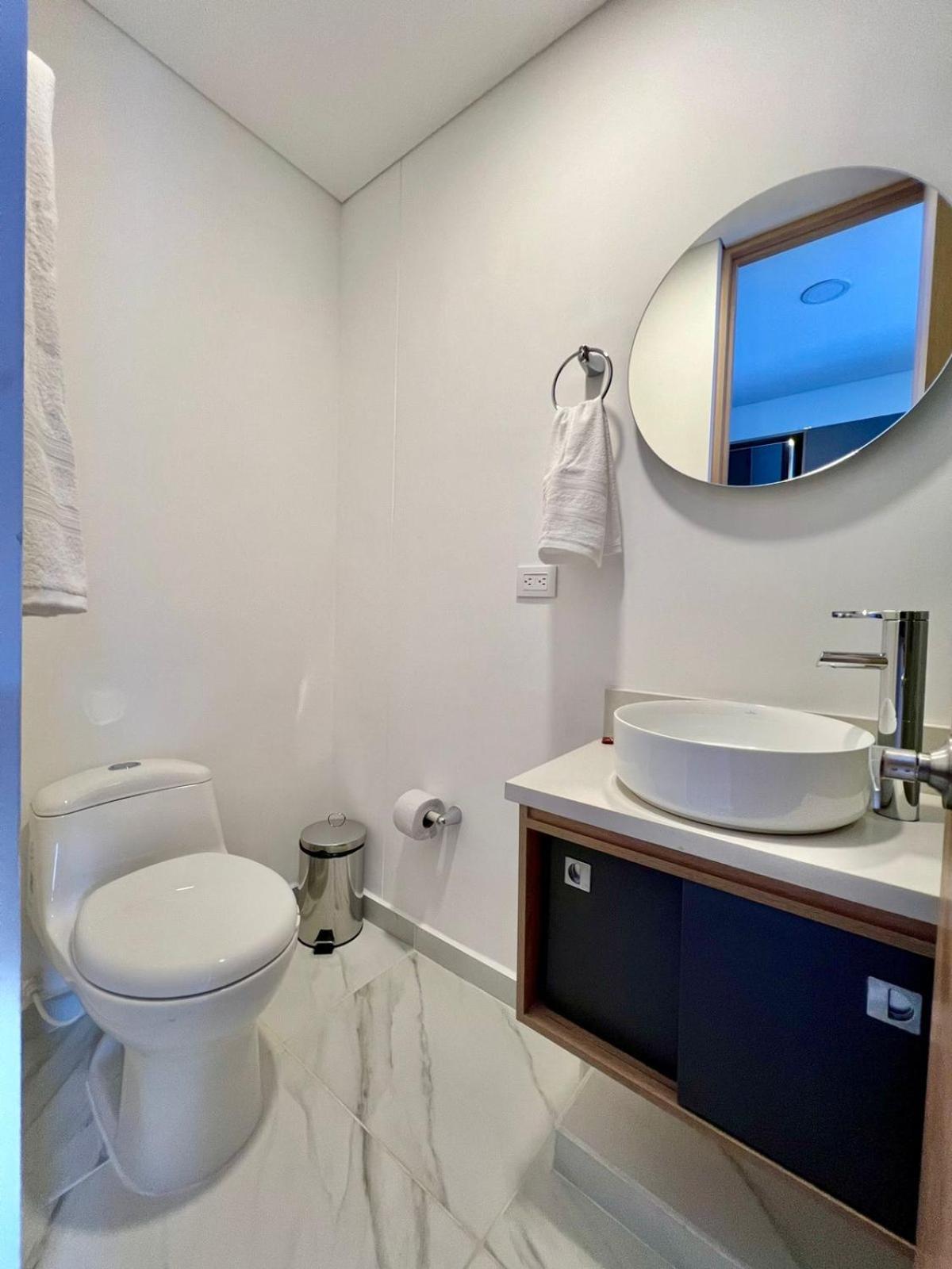 Apartamentos Weeki En Chapinero ボゴタ エクステリア 写真